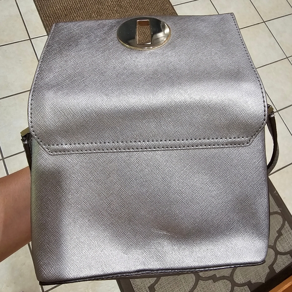 Kate Spade Newbury Lane Sally Saffiano Leather Pewter crossbody purse EUC - Picture 11 of 16